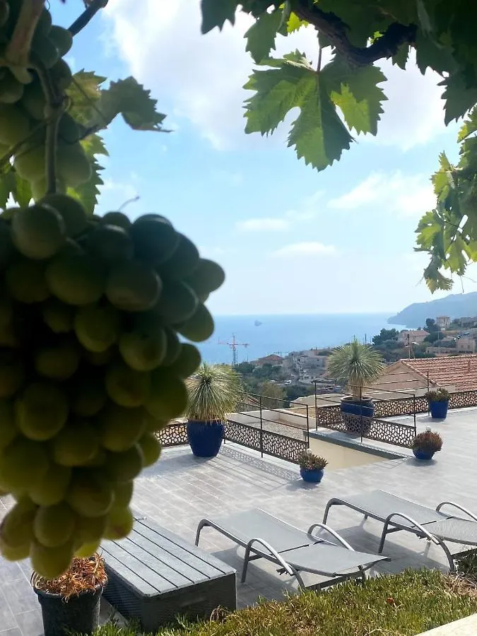Les Suites Love 3 Spa Vue Mer Piscine Marseille 0*,  France