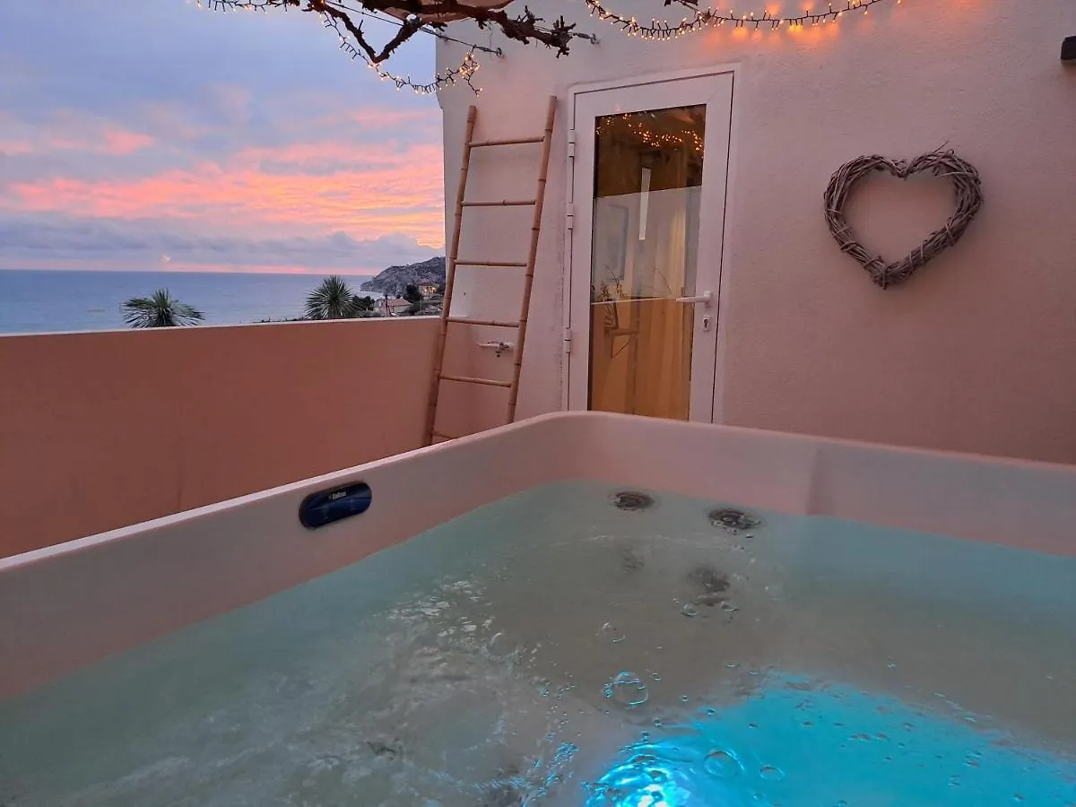 Les Suites Love 3 Spa Vue Mer Piscine Marseille 0*,