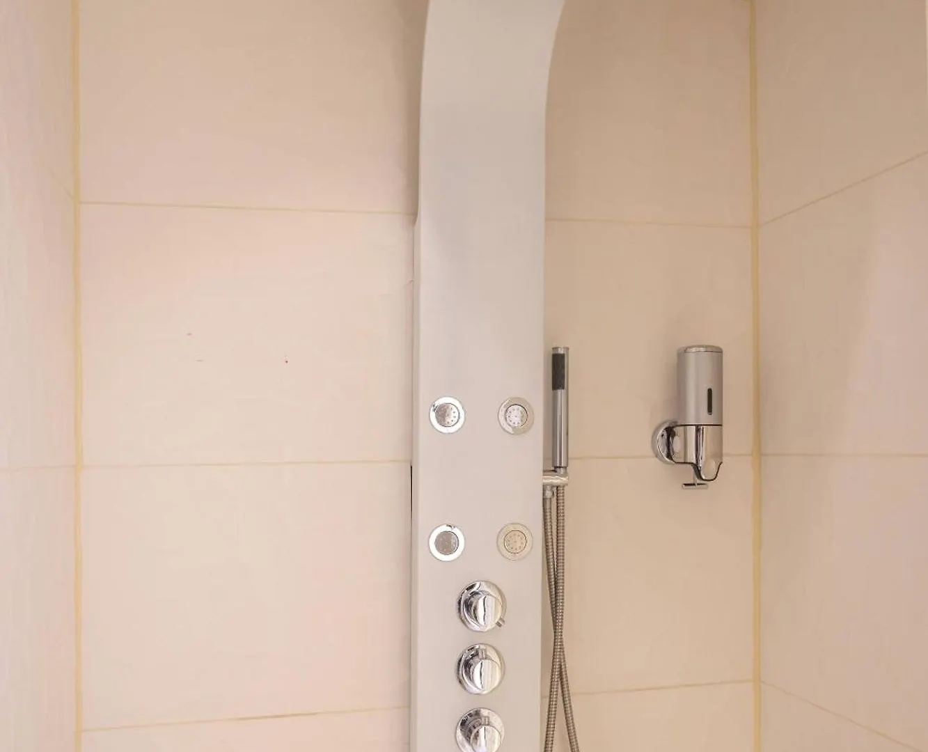 Les Suites Love 3 Spa Vue Mer Piscine Marseille Guest house