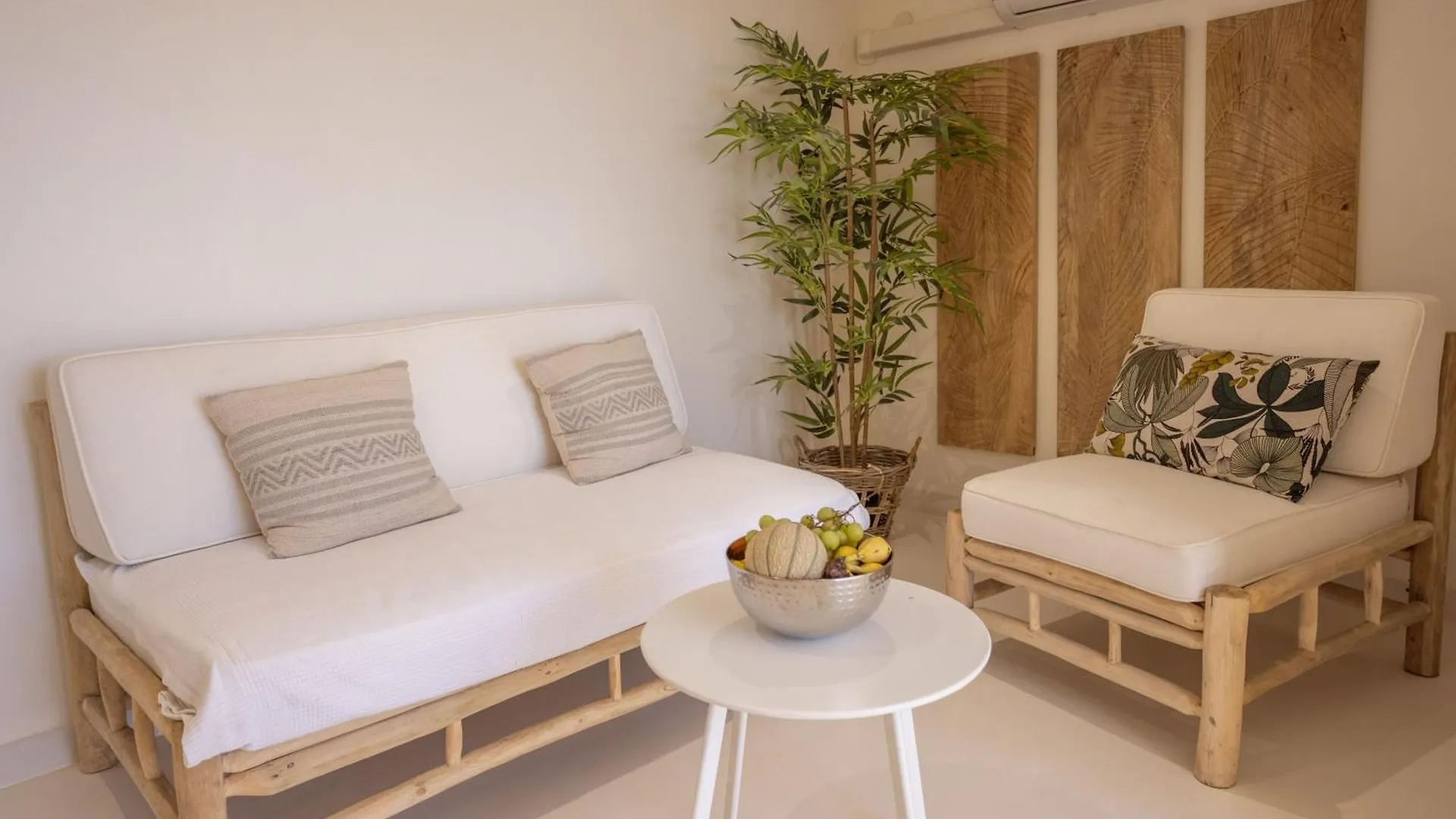 Guest house Les Suites Love 3 Spa Vue Mer Piscine Marseille